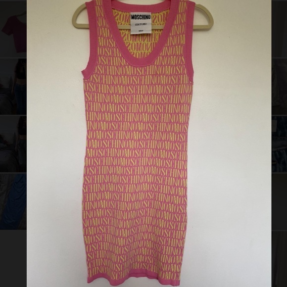 Moschino Dress size small/medium - Picture 1 of 3